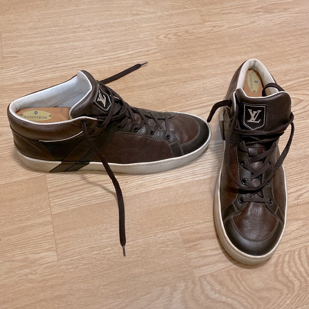 Two tone brown/dark brown LV boots